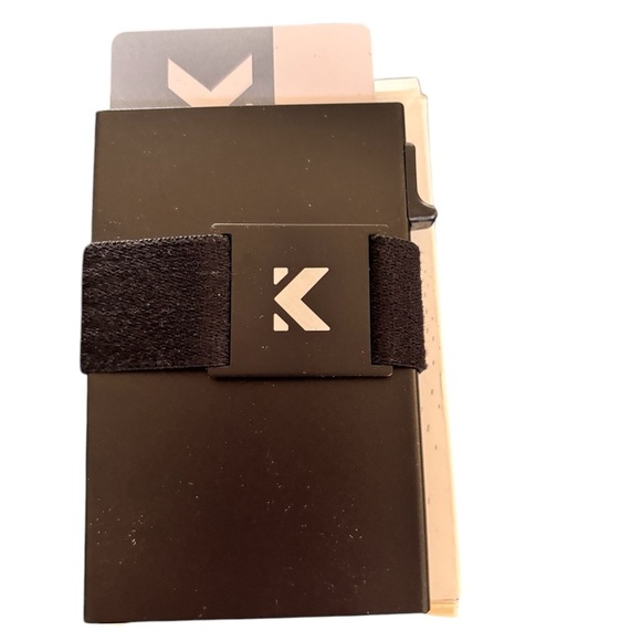 Keymarx Slim Minimalist Pop Up Wallet Black Hold 1-6 Cards RFID Safe Storage - Picture 2 of 5